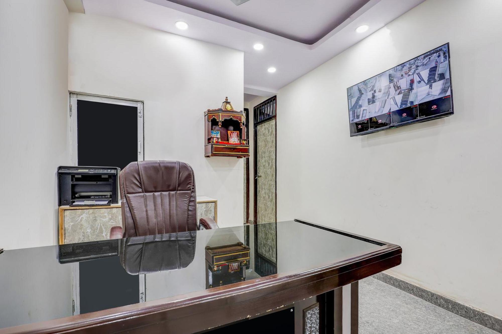 Hotel O Govind Residency Νέο Δελχί Εξωτερικό φωτογραφία